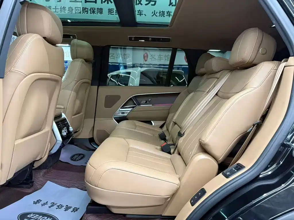 Land Rover Range Rover — миниатюра 6