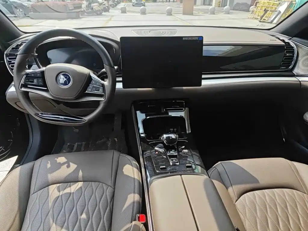 BYD Han — миниатюра 11