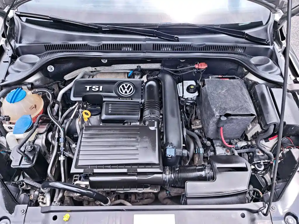 Volkswagen Sagitar — миниатюра 27