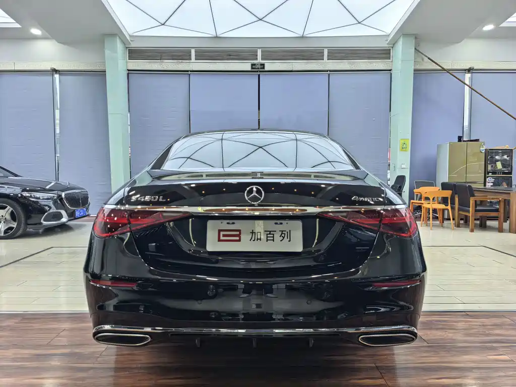 Mercedes-Benz S-Class — миниатюра 18