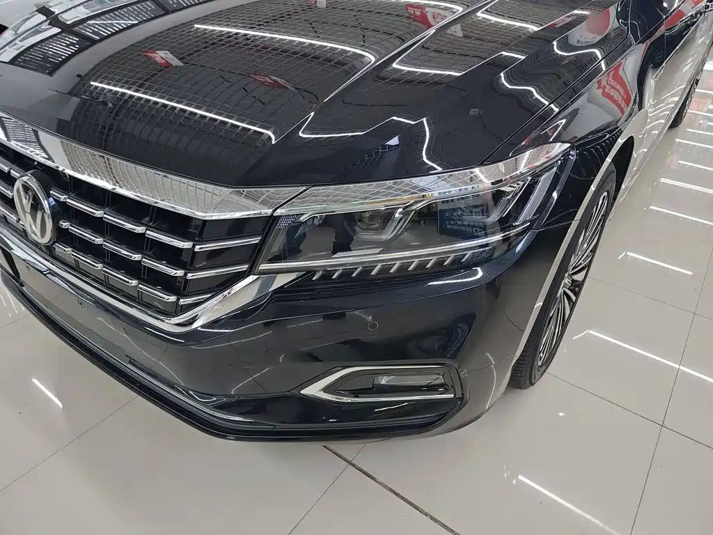 Volkswagen Passat — миниатюра 7