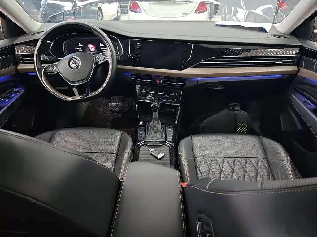 Volkswagen Passat — миниатюра 13