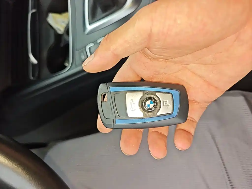 BMW 3 Series — миниатюра 9