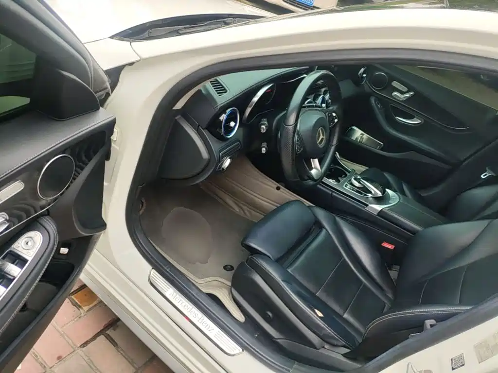 Mercedes-Benz C-Class — миниатюра 16