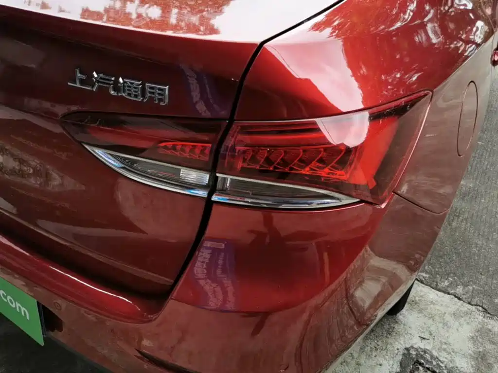 Buick Excelle — миниатюра 8
