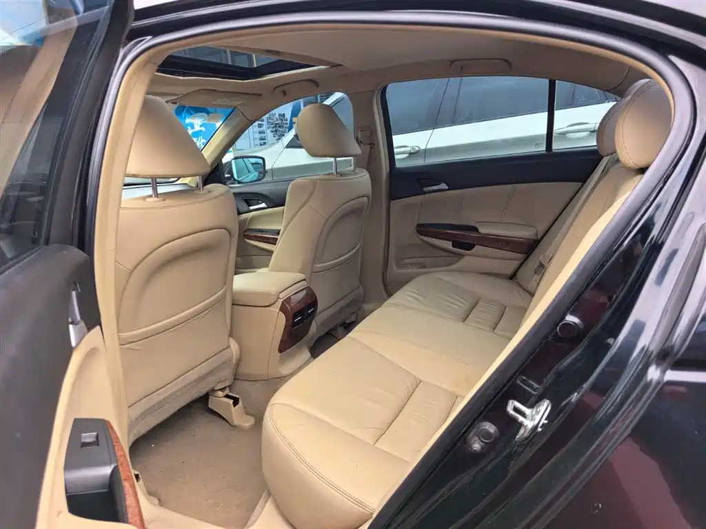 Honda Accord 2012 2.0L SE