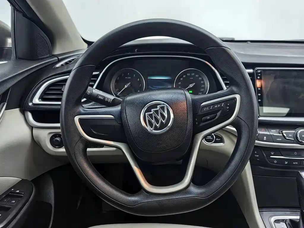 Buick Excelle — миниатюра 11