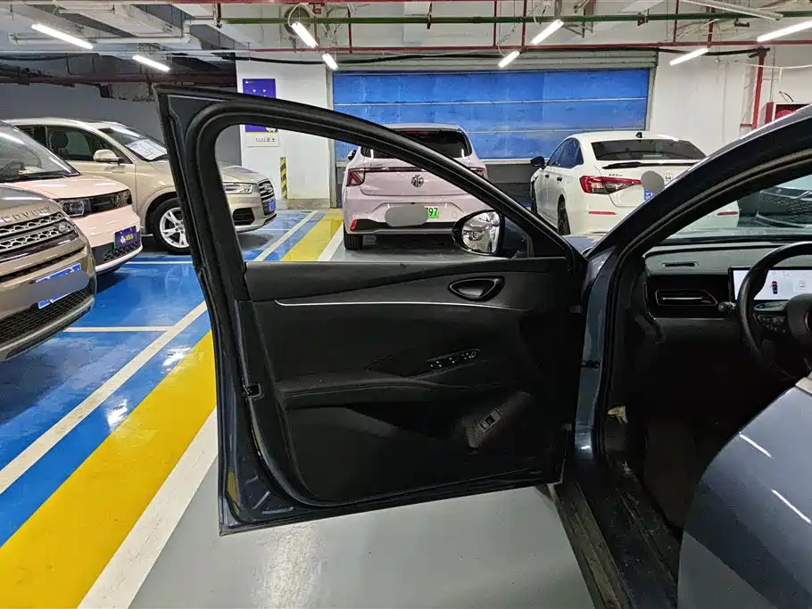 BYD Seal 06 06 2025 DM-i Smart Drive 80KM Luxury