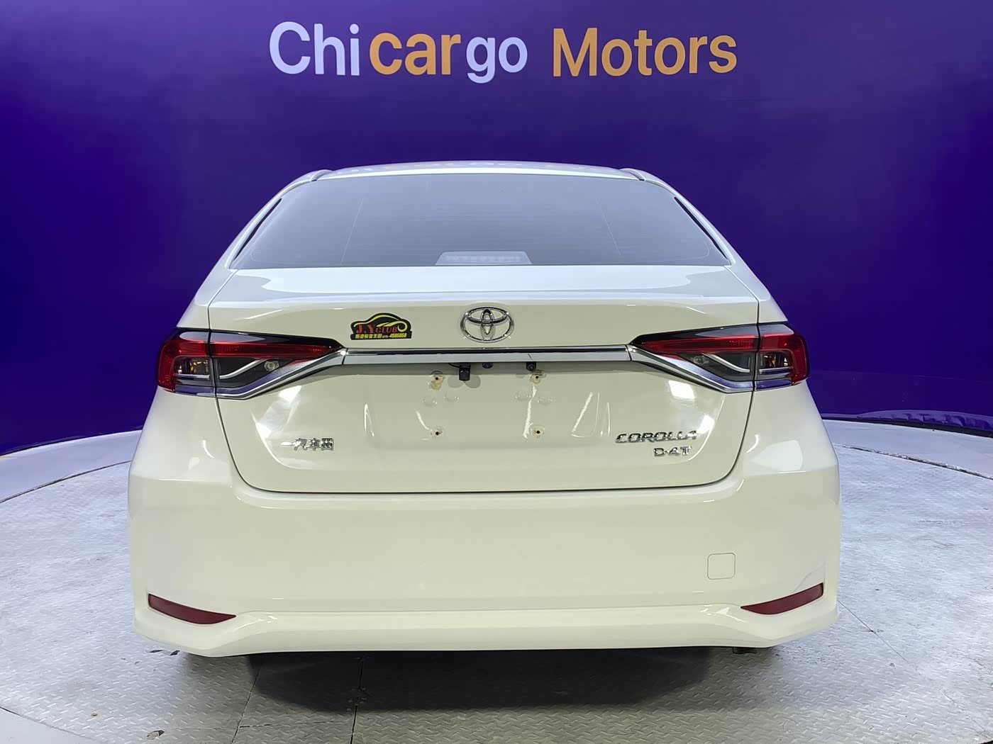 Toyota Corolla 1.2 л 2022 г. Белый, пробег 36000 км