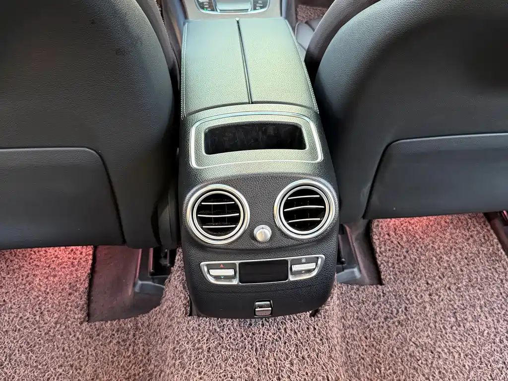 Mercedes-Benz GLC — миниатюра 17