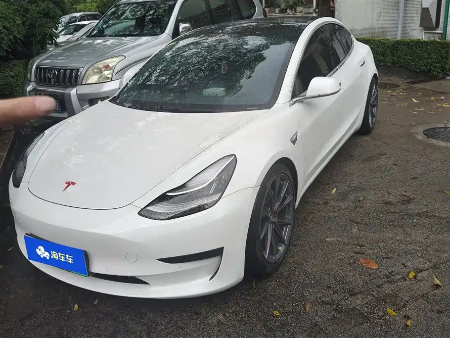 Tesla Model 3 2019 Standard Range RWD Upgrade Edition