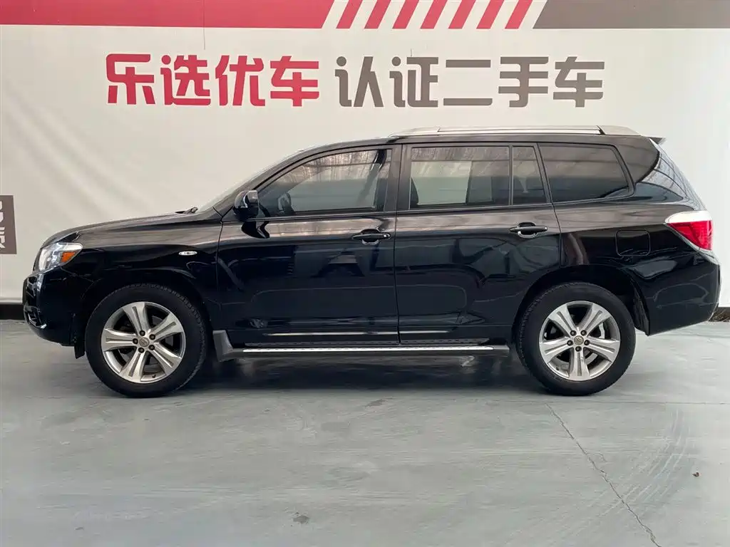 Toyota Highlander 2009 2.7L 5 мест Sport