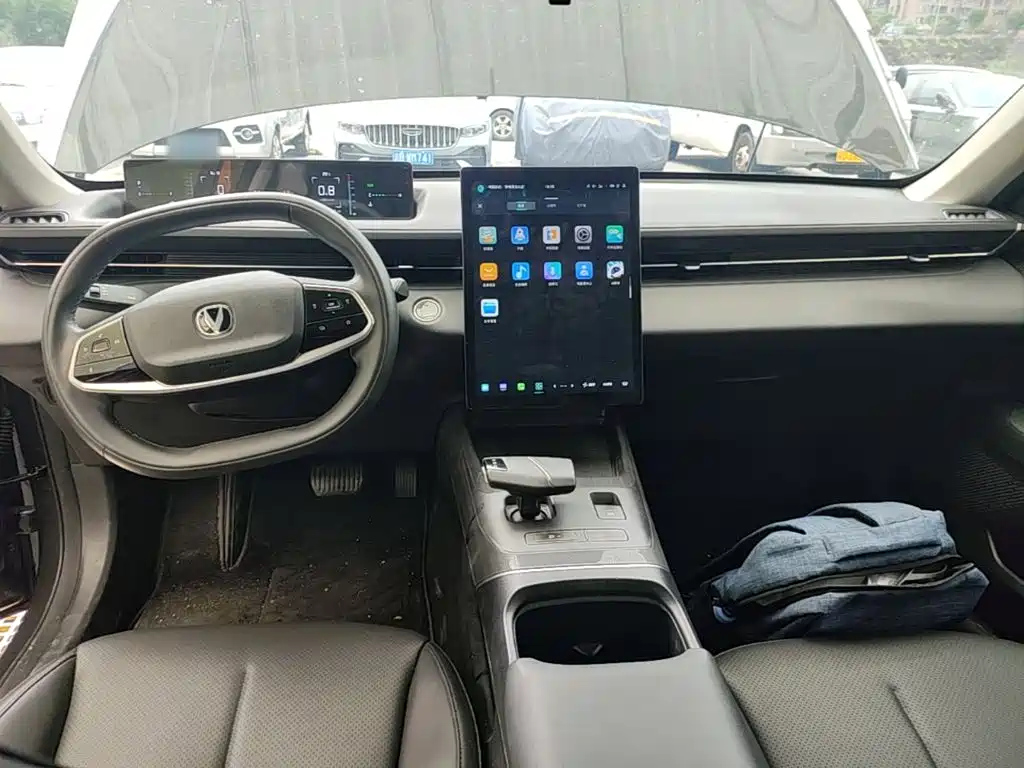 Changan Yida — миниатюра 10