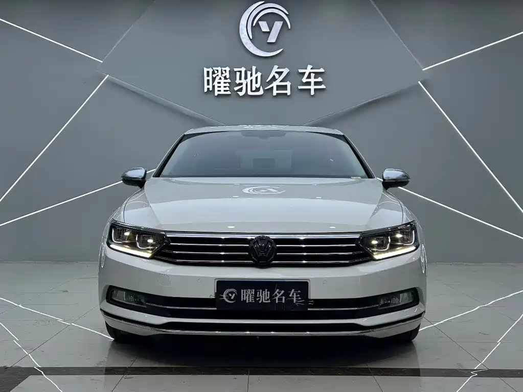 Volkswagen Magotan 2017 330TSI DSG Luxury