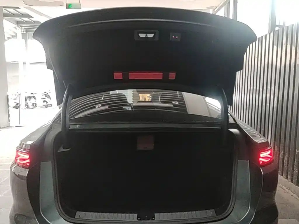 BYD Han L — миниатюра 19