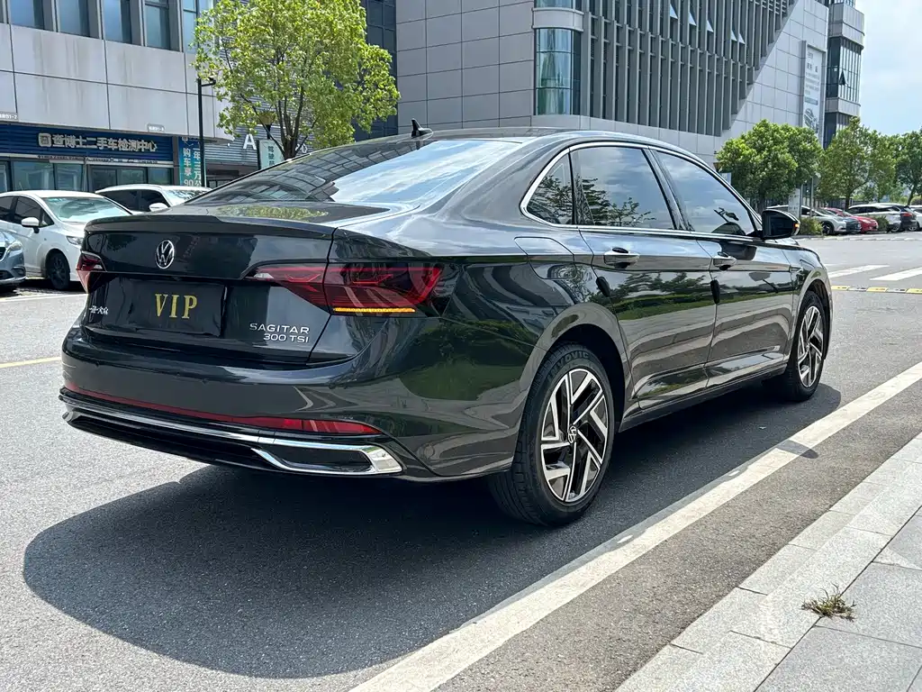 Volkswagen Sagitar — миниатюра 9