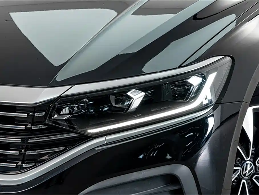 Volkswagen Passat 2024 280TSI