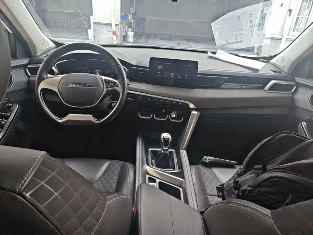 BAIC X3 — миниатюра 10