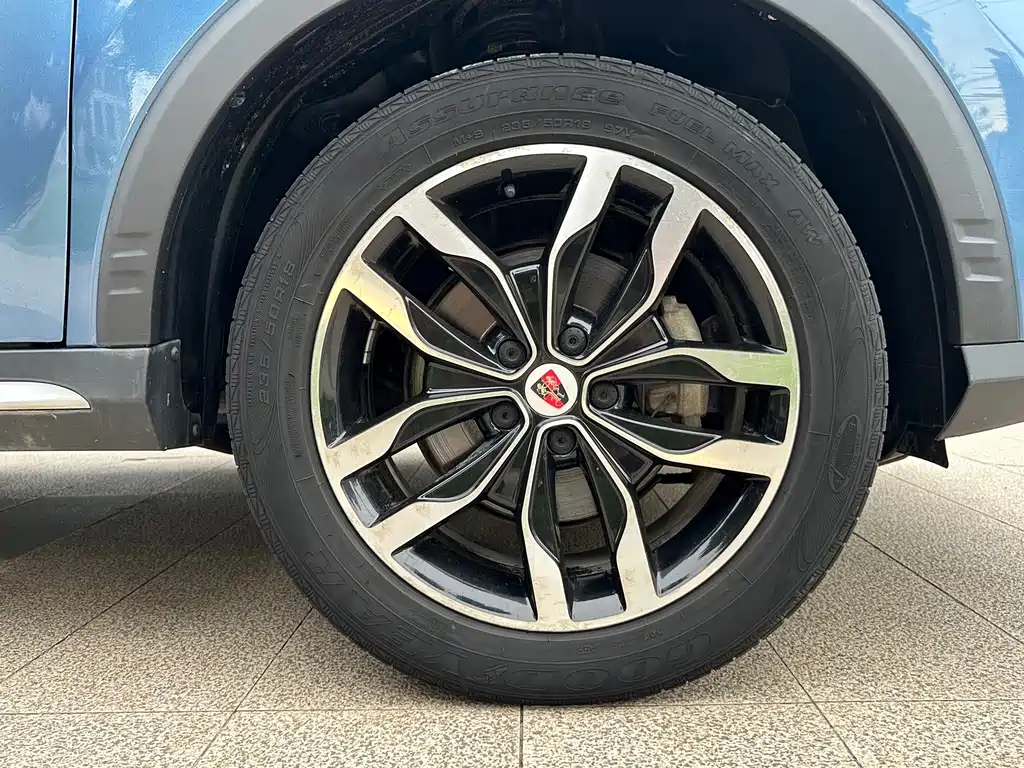 Roewe RX5 — миниатюра 15