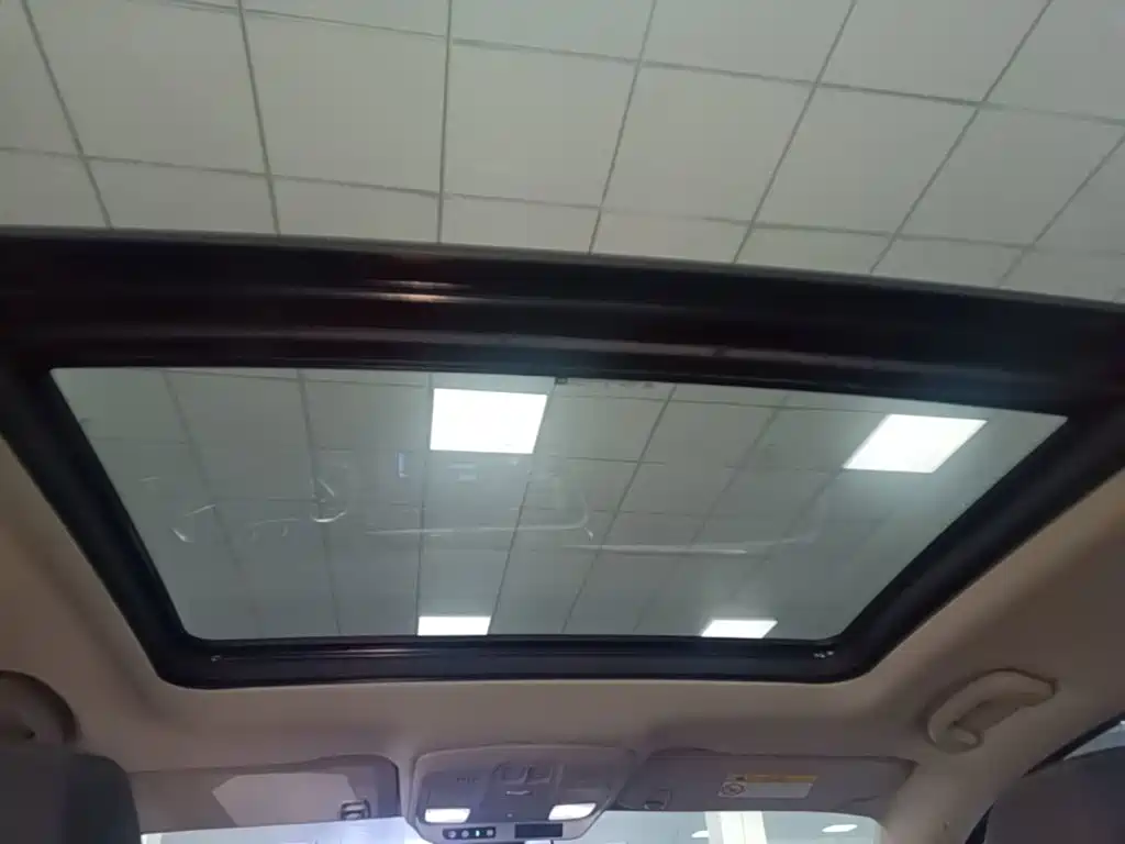 Buick Envision Plus — миниатюра 18