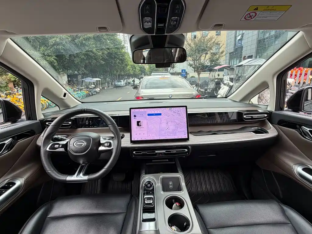 GAC Motor Trumpchi E8 PHEV — миниатюра 13
