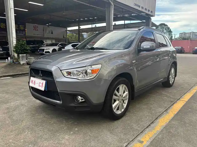 2015 Mitsubishi ASX