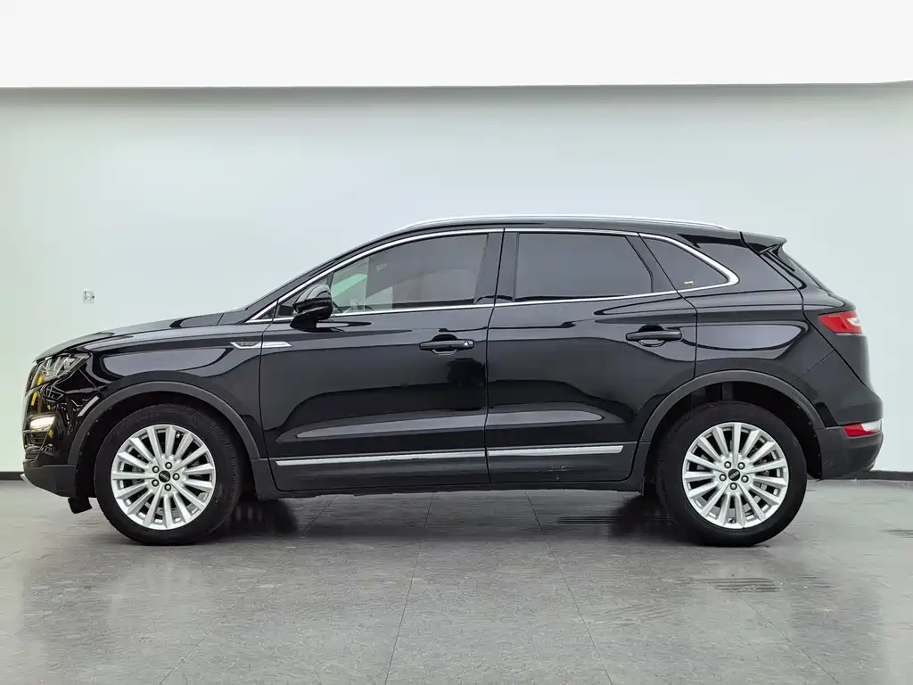 Lincoln MKC 2019 2.0T Premium V