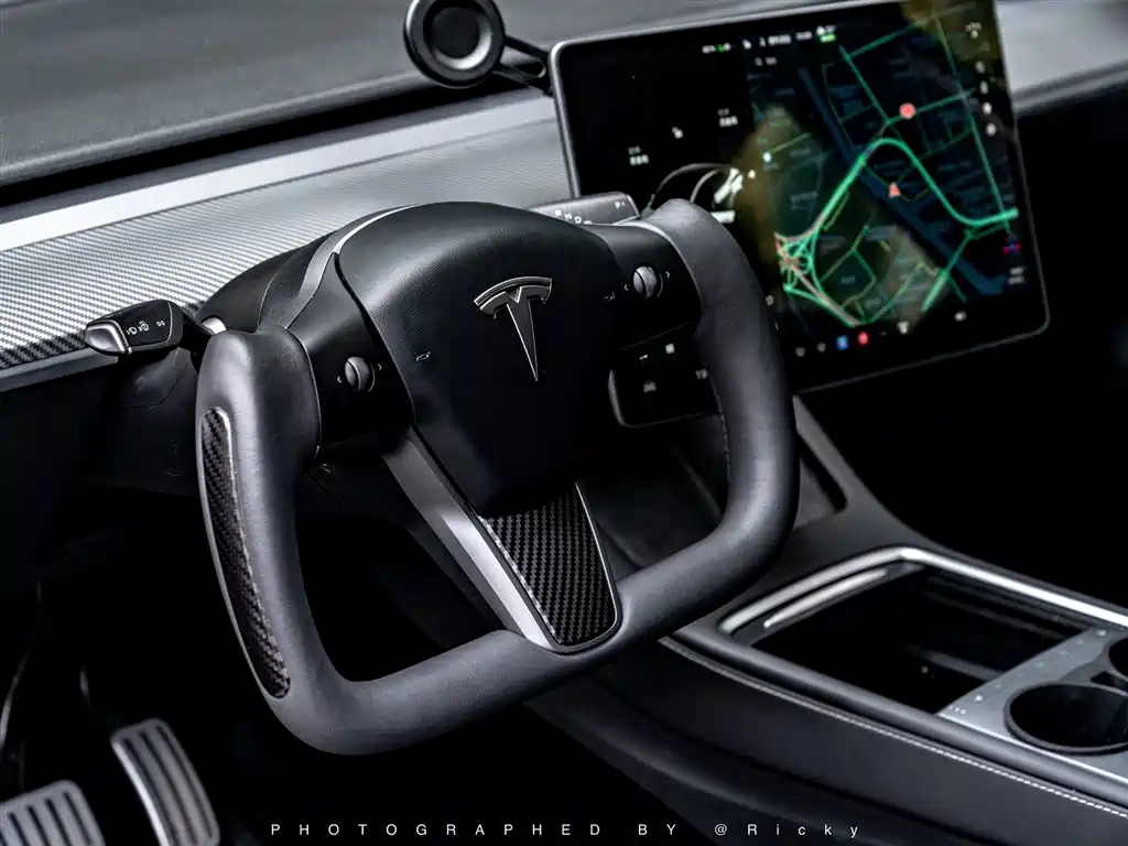 Tesla Model Y 2021 3D7