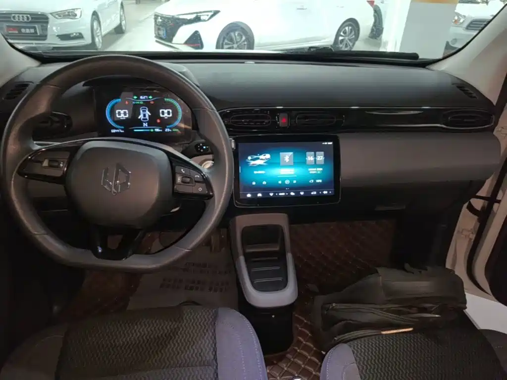 Leapmotor Leapmotor T03 — миниатюра 13