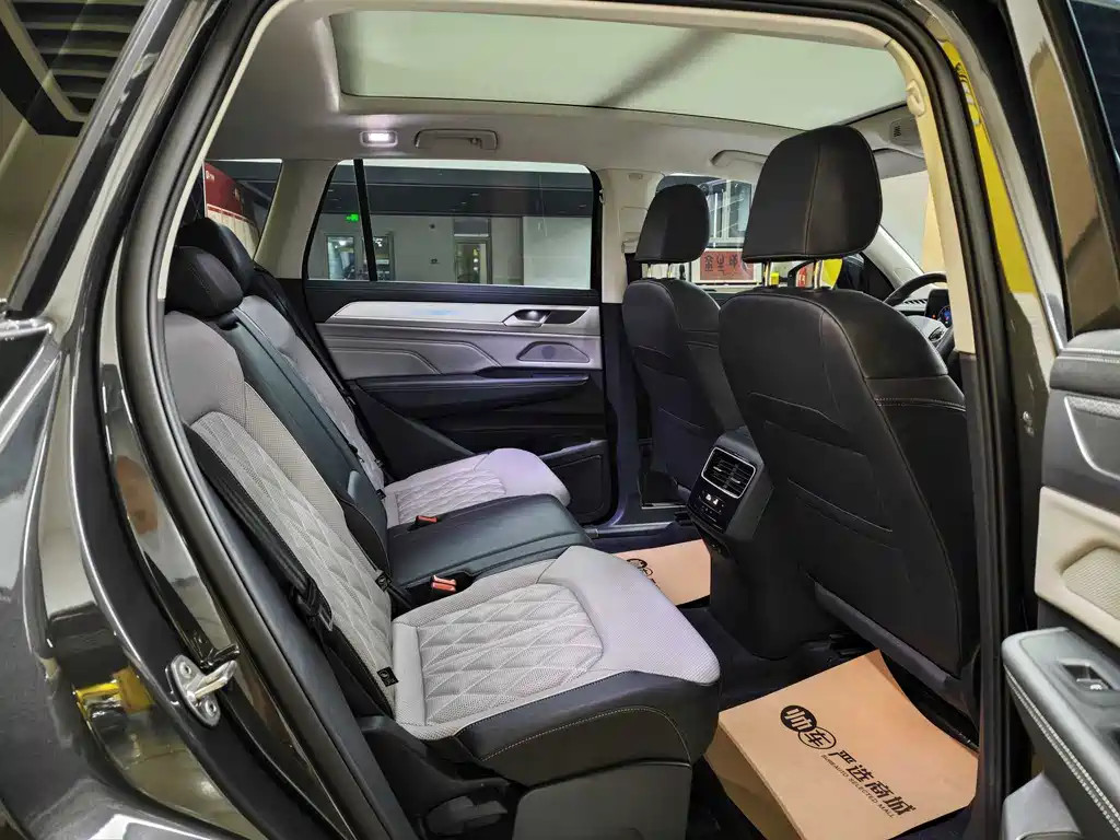 Volkswagen Tavendor — миниатюра 11