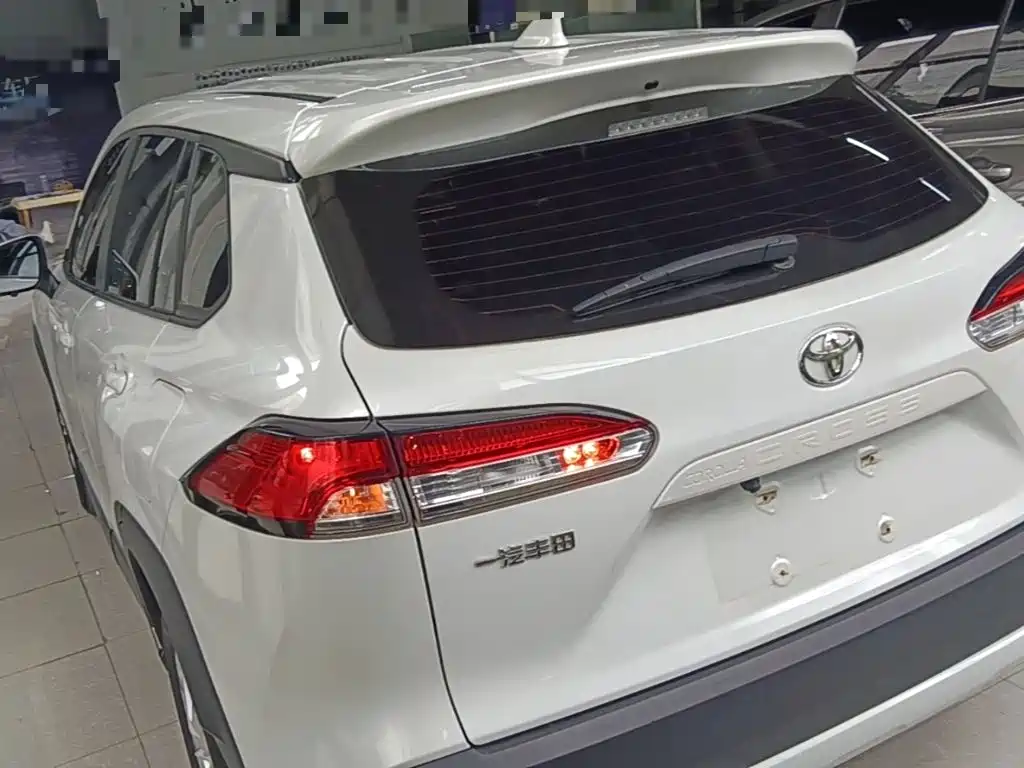 Toyota Corolla Cross — миниатюра 5