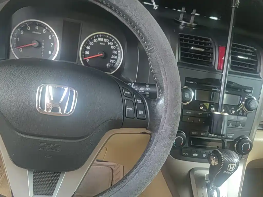 Honda CR-V — миниатюра 4