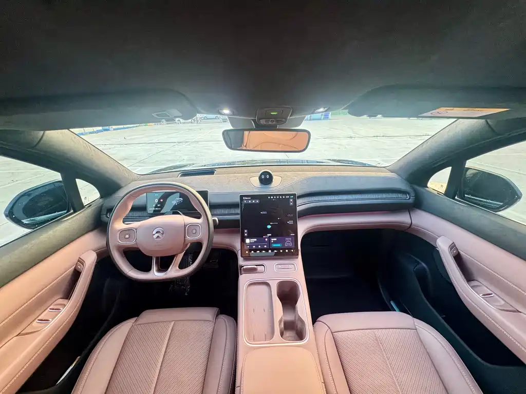 NIO EC6 — миниатюра 18