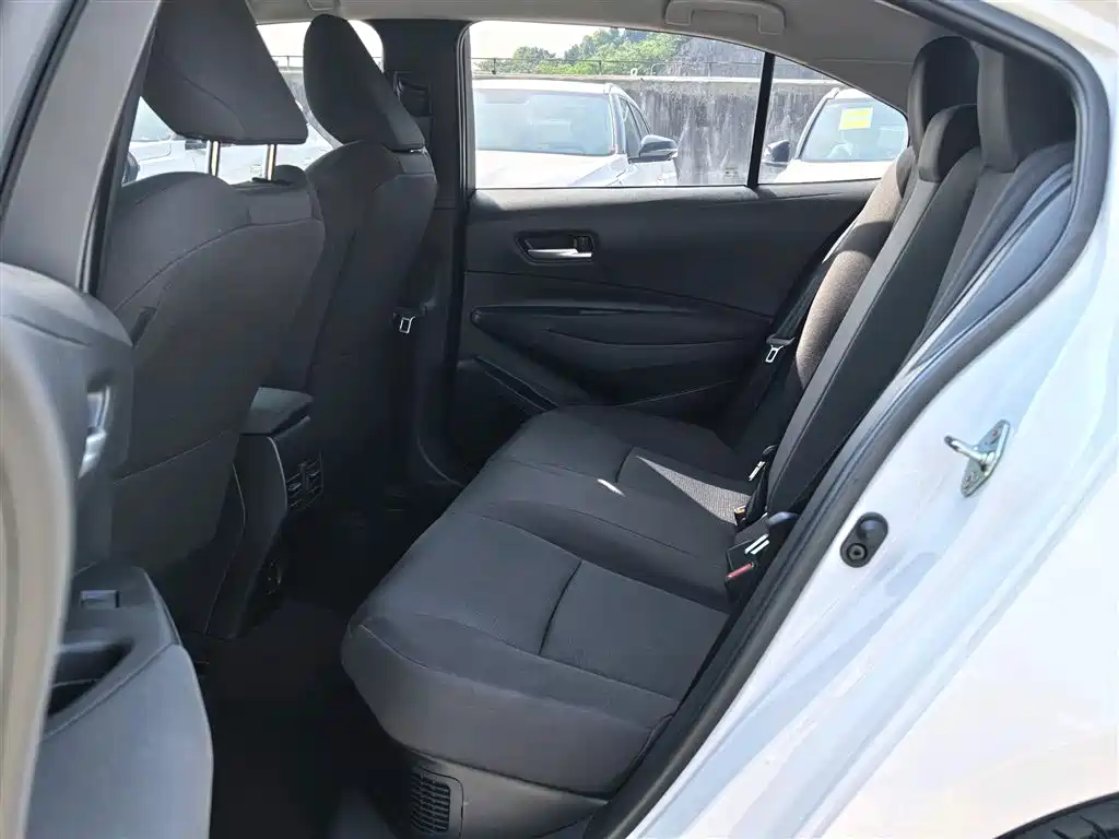 Toyota Corolla Levin 2023 1.8L Luxury