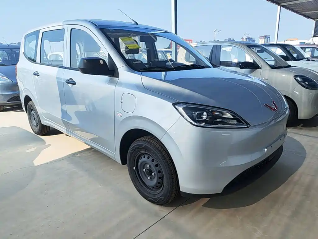Wuling Hongguang EV — миниатюра 4
