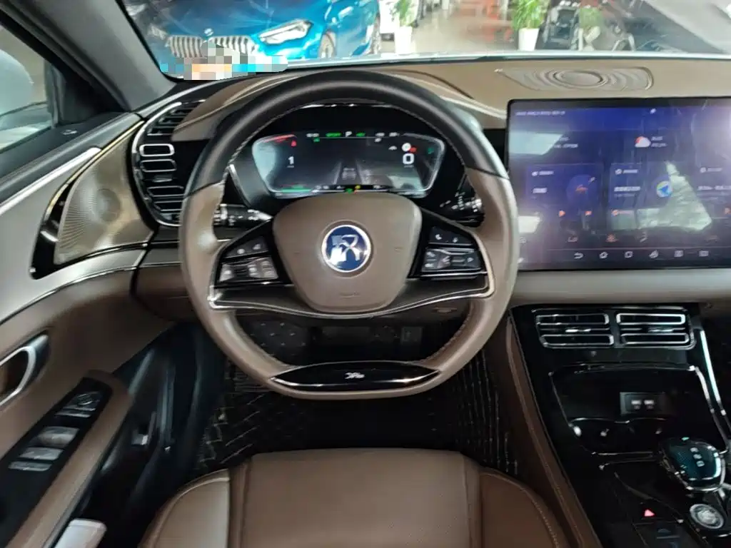 BYD Han — миниатюра 11