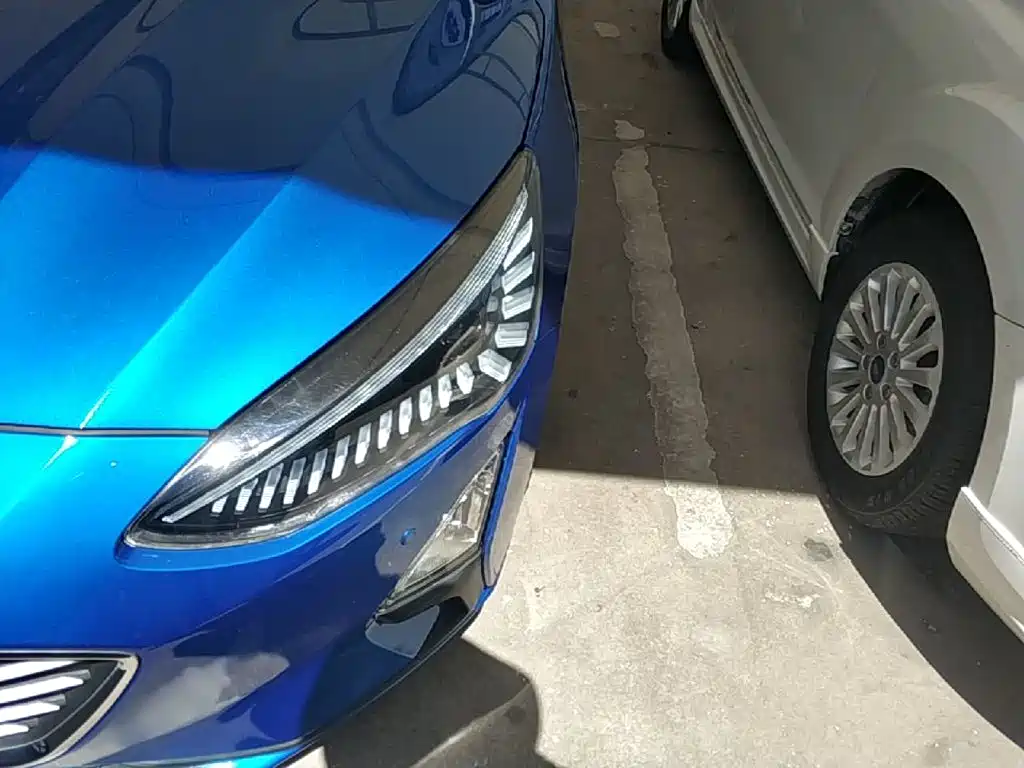 Ford Focus — миниатюра 24