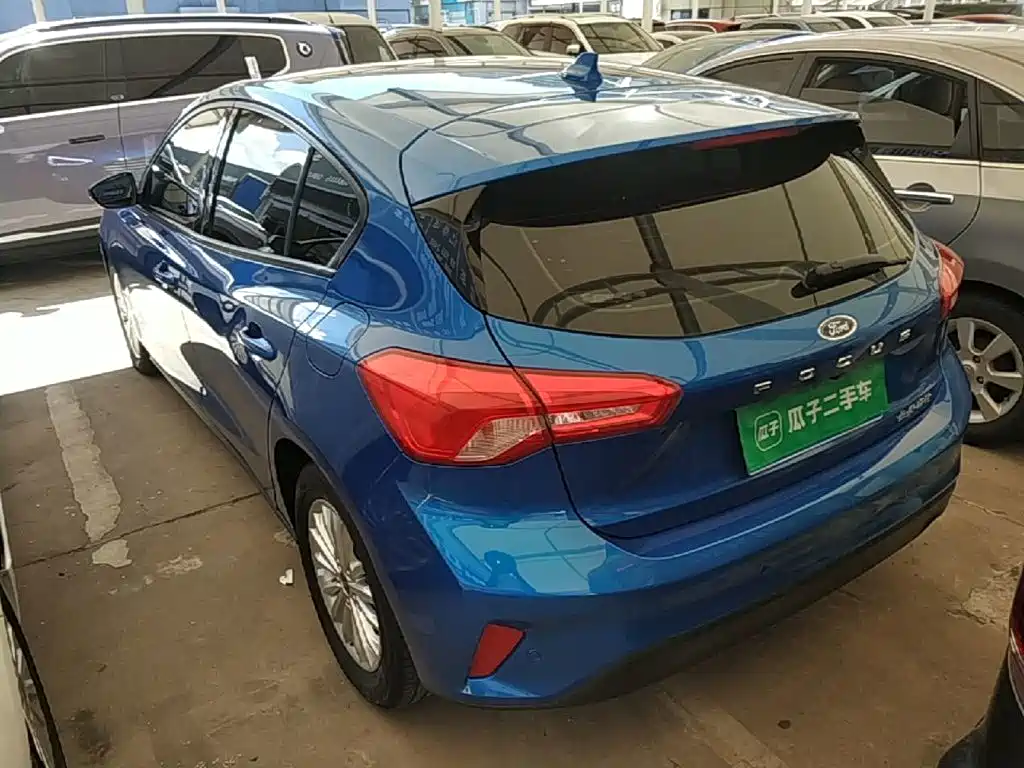 Ford Focus — миниатюра 5