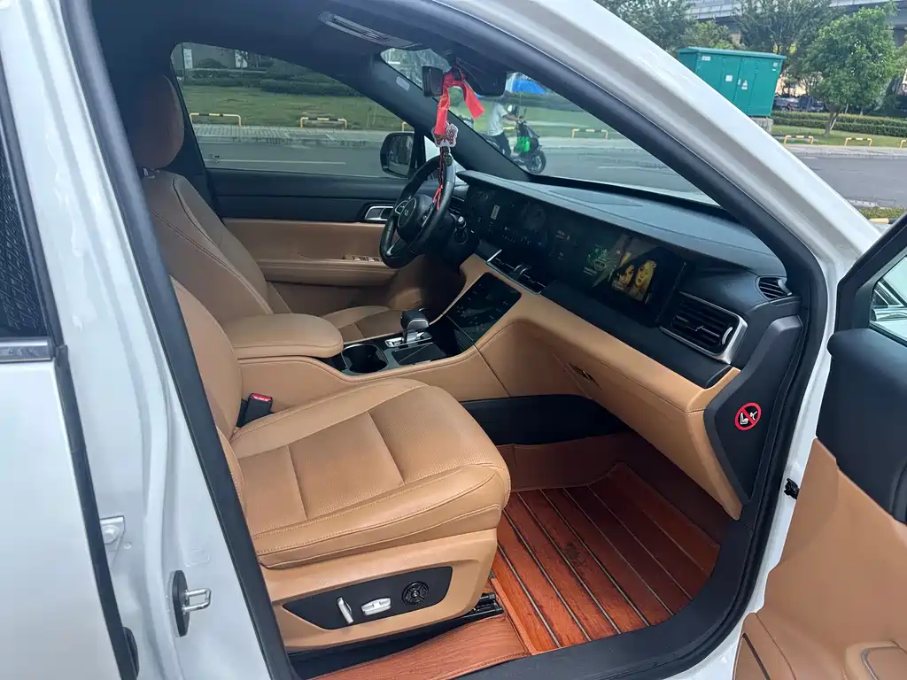Li Auto Li ONE — миниатюра 9