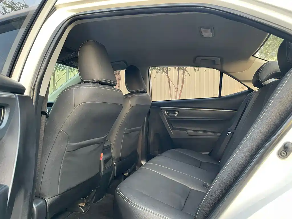 Toyota Corolla — миниатюра 5