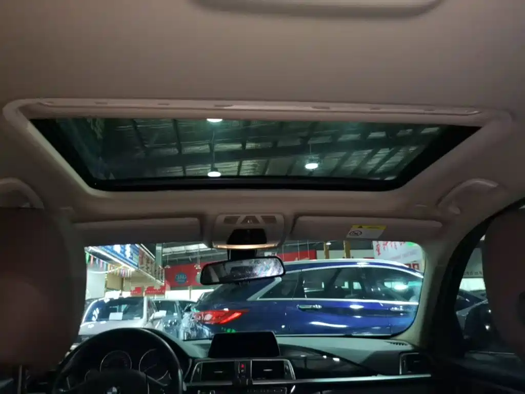 BMW 3 Series — миниатюра 18