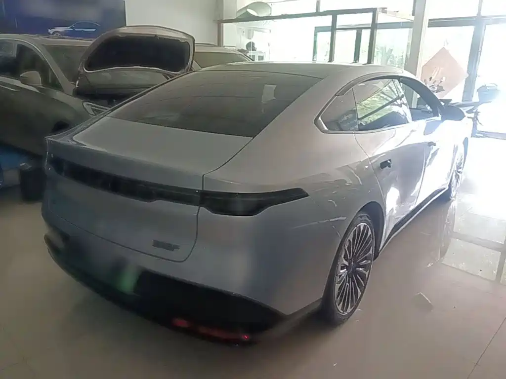 Nissan N7 — миниатюра 7