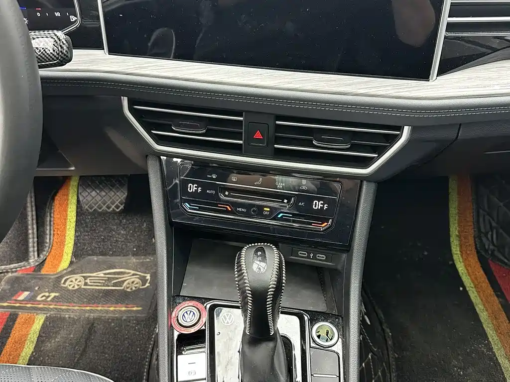 Volkswagen Sagitar — миниатюра 17