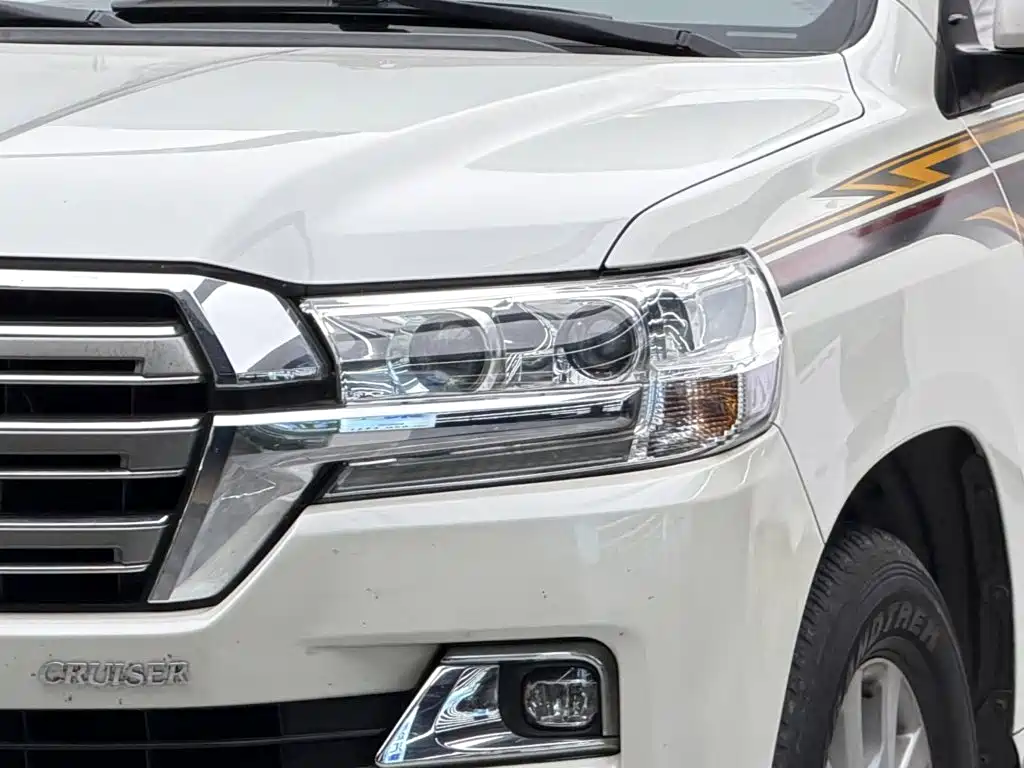 Toyota Land Cruiser — миниатюра 4