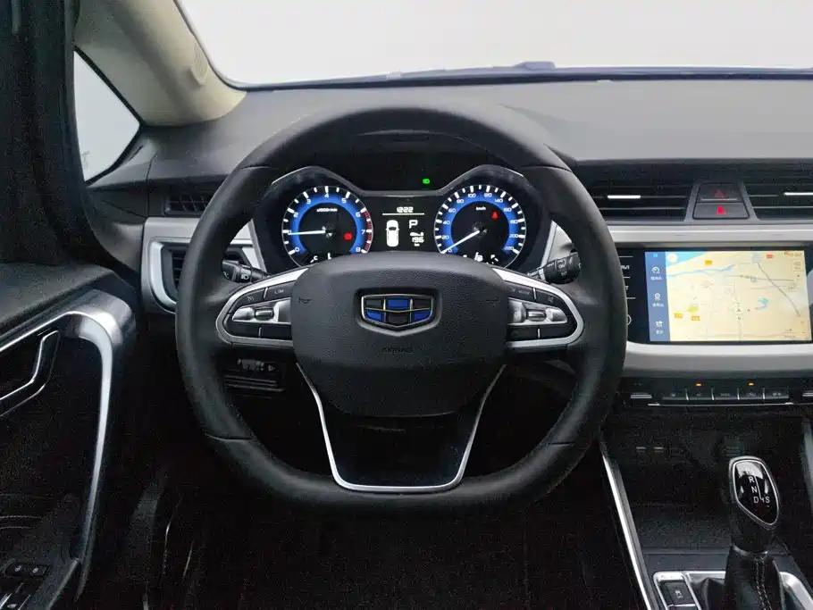 Geely Vision X3 — миниатюра 15