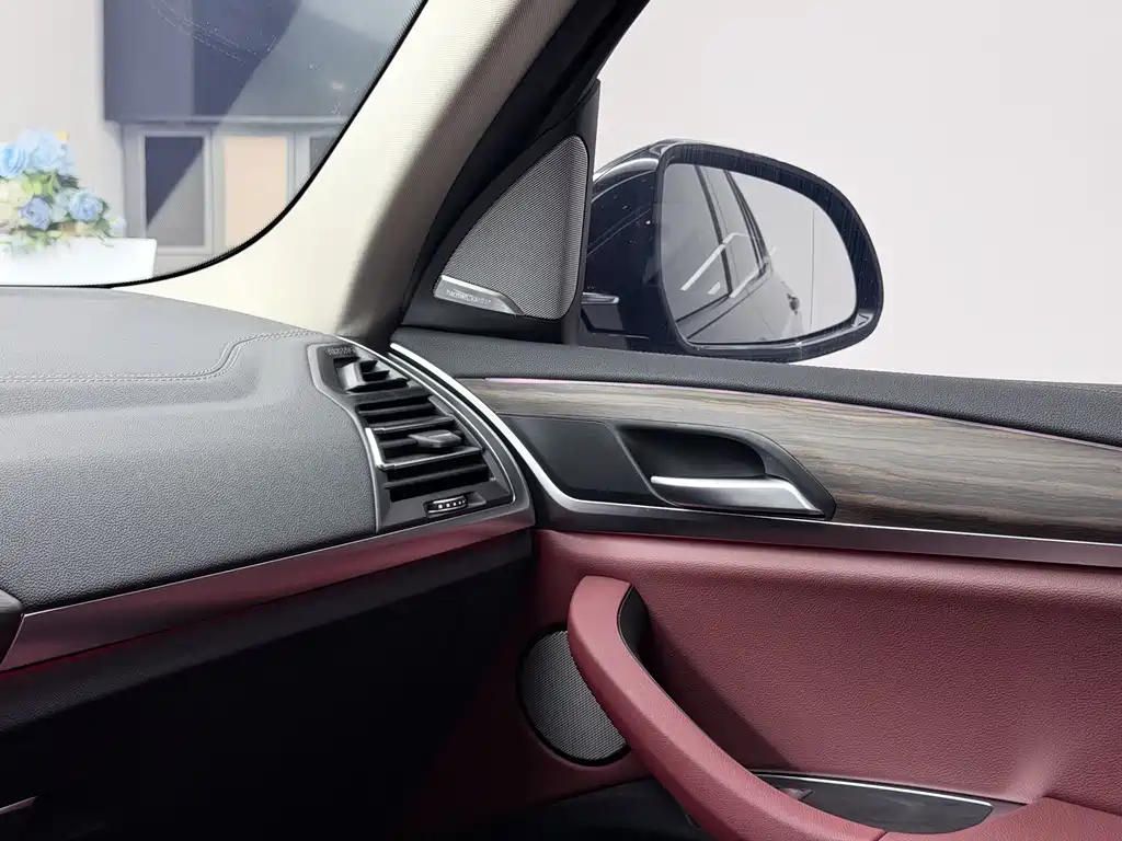 BMW X3 — миниатюра 14
