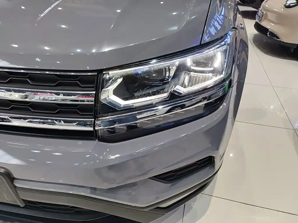 Volkswagen Tharu — миниатюра 24