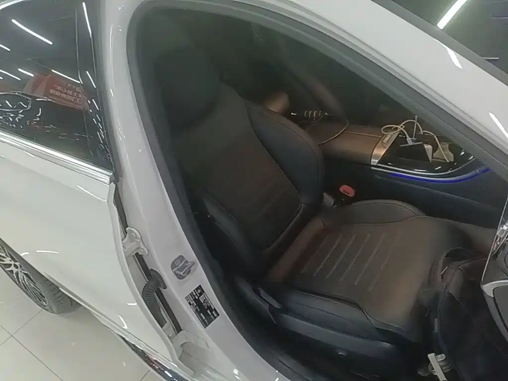 Mercedes-Benz C-Class — миниатюра 25