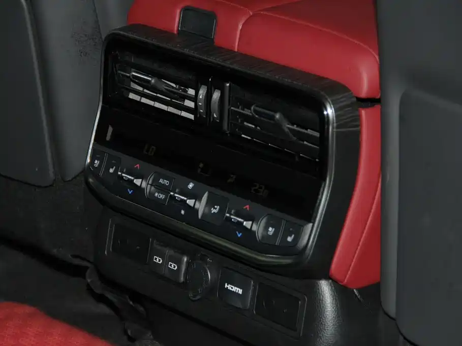 Toyota Land Cruiser — миниатюра 22