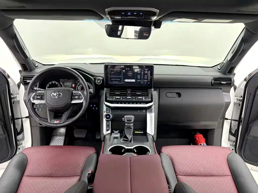 Toyota Land Cruiser — миниатюра 11